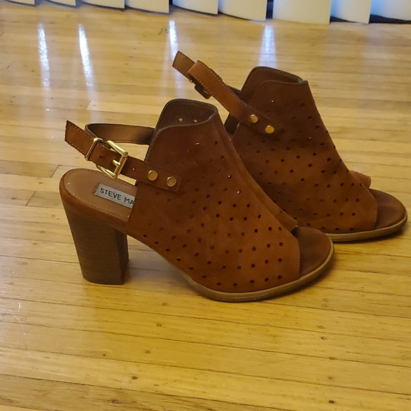 Steve Madden Heels - Picture 1 of 4